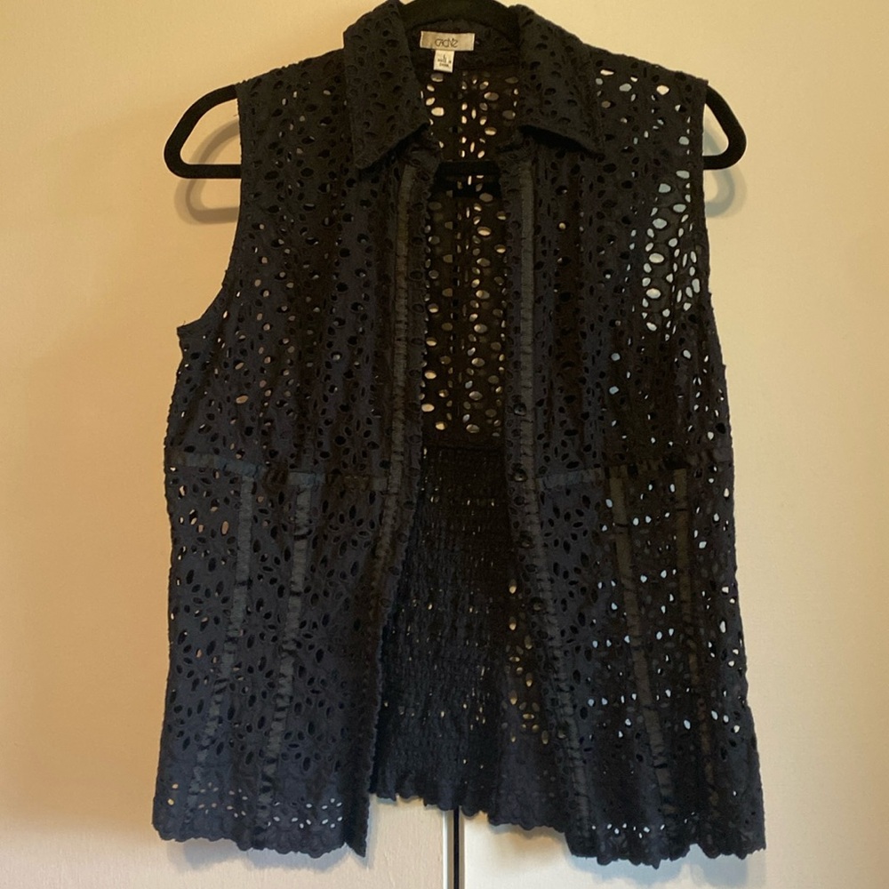 Cach’e top or vest black eyelet lace & ribbon, button front, elastic in back,